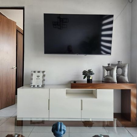 Departamento Nuevo Y Centrico Con Ambiente Familiar En Guadalajara Apartment ภายนอก รูปภาพ