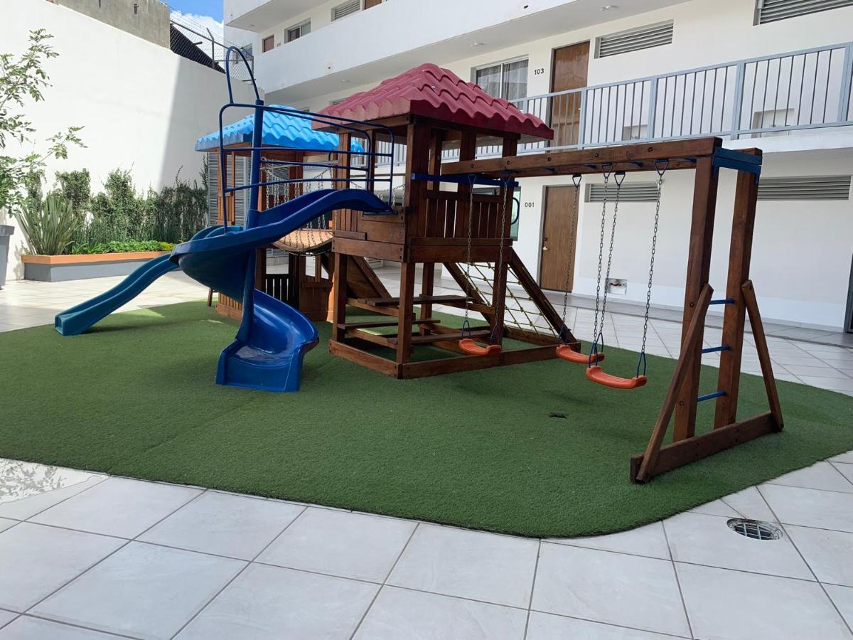 Departamento Nuevo Y Centrico Con Ambiente Familiar En Guadalajara Apartment ภายนอก รูปภาพ